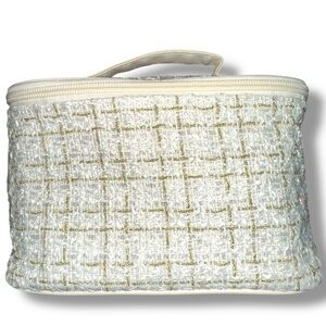 XL MYSTERY Beauty ITEMS + Makeup Bag GET 10 PIECES of GWP, Full & Sample Sizes